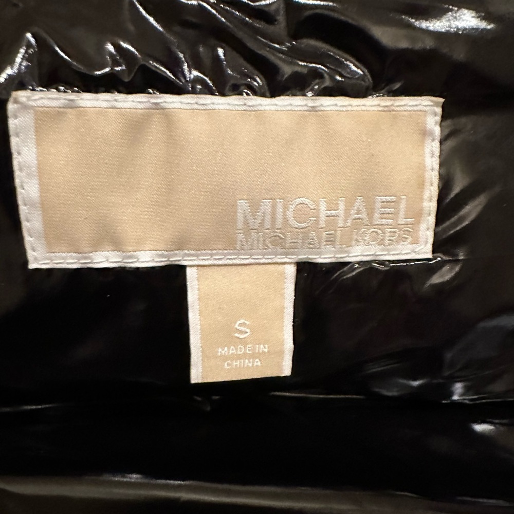 Michael Kors Down Puffer Vest Size Small - Picture 10 of 12